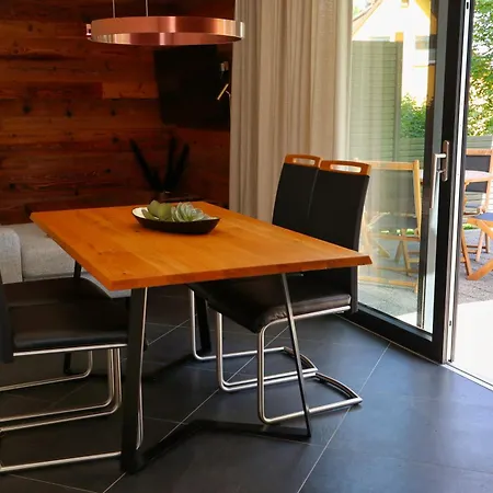 Youcube Semesterbostad *